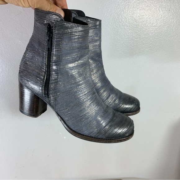 Frye leather boots - Picture 7 of 10